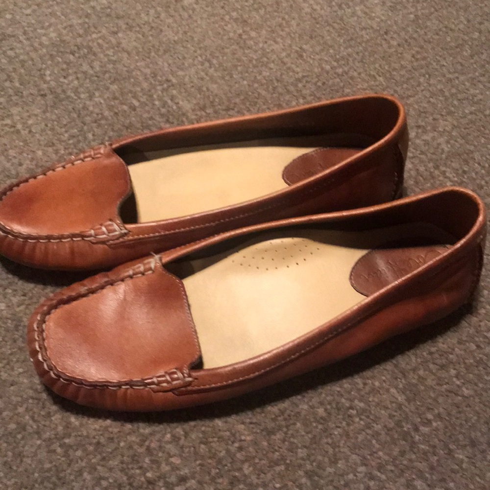 Cole Haan flats